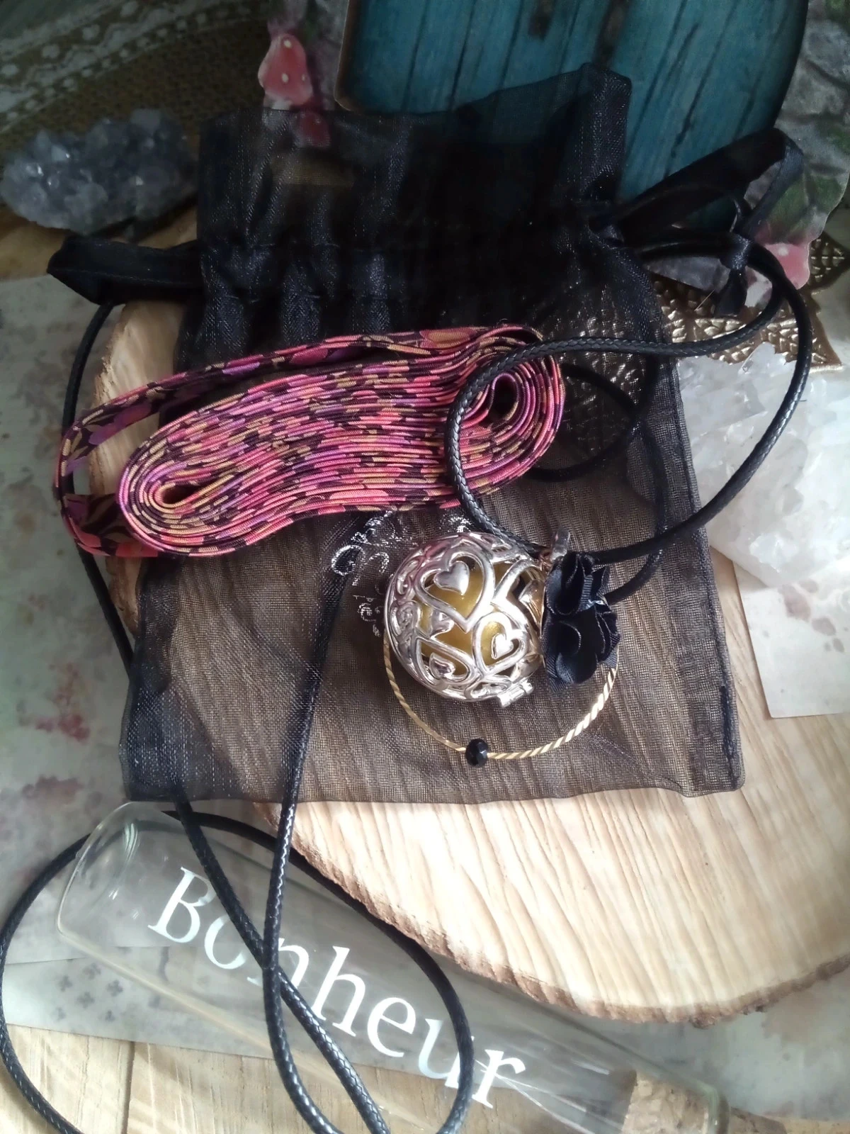 Bola future mom book + necklace set – photo 7